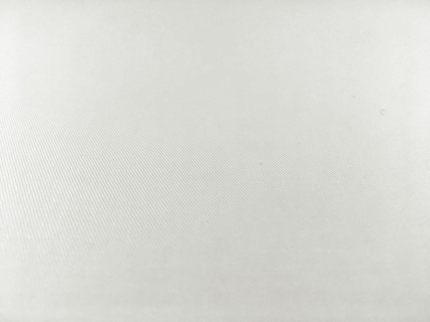 Combed Cotton Fineline Twill in White0