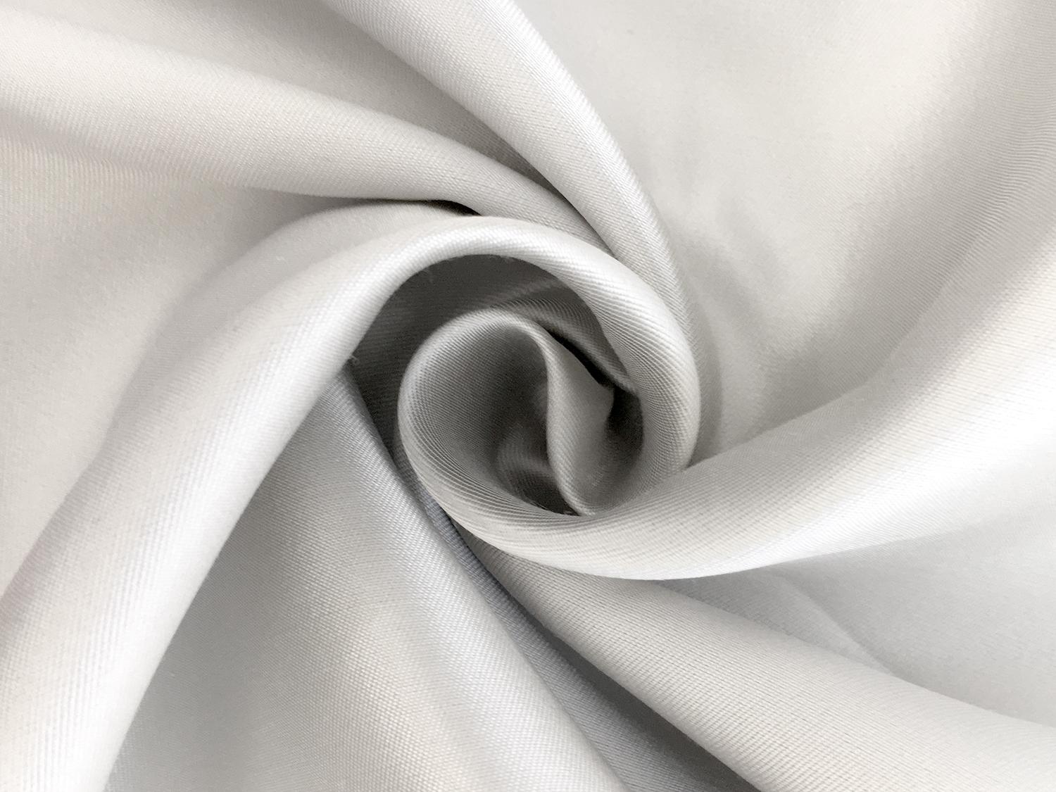 Silk and Wool in Stone0