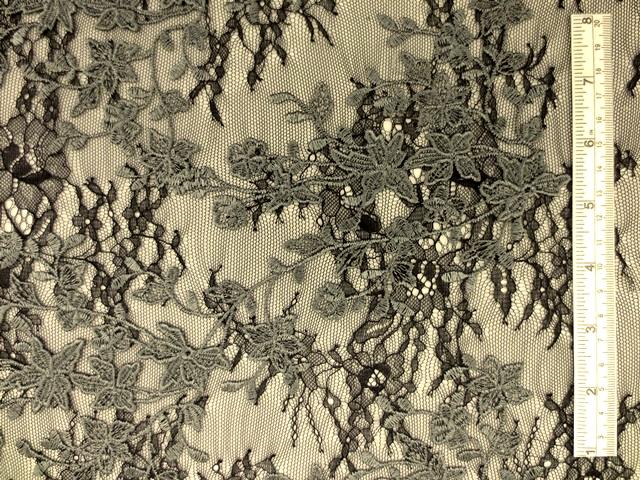 Embroidered Chantilly Lace0