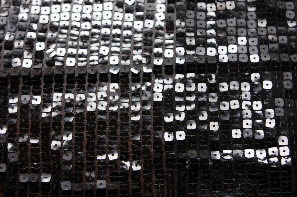 Sequins on Stretch Illusion0