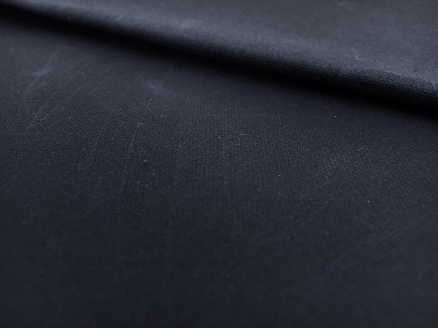 Cotton Wax Cloth in Navy0