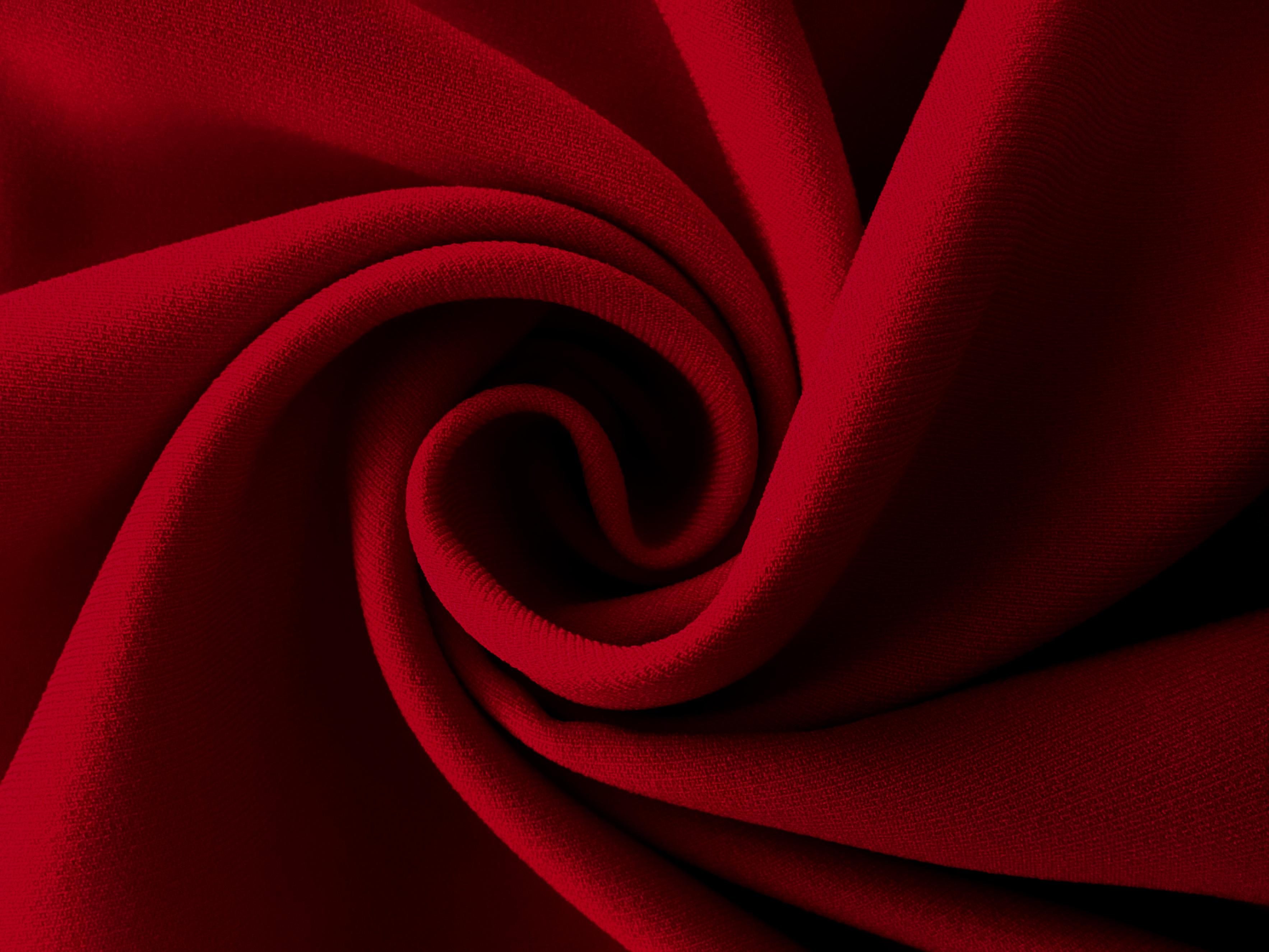 Sponge Crepe in Red0