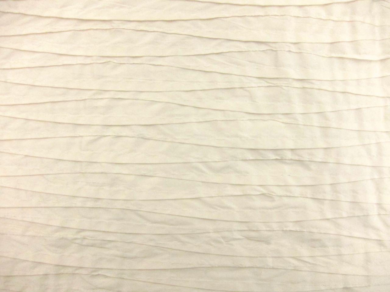 Tucked Silk Shantung0