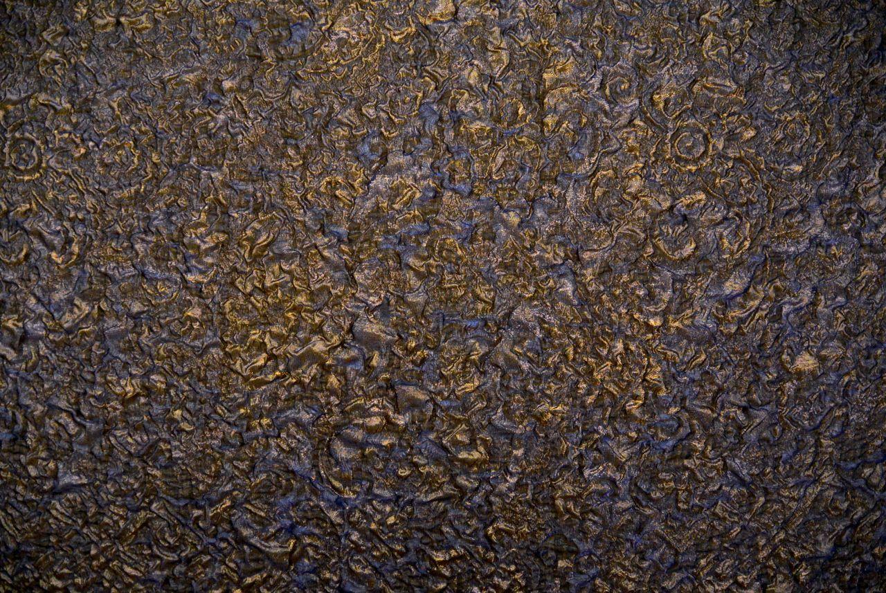 Iridescent Metallic Silk Blend Organza Cloqué0