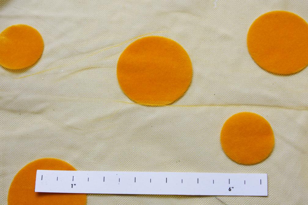 Flocked Dots on Illusion1