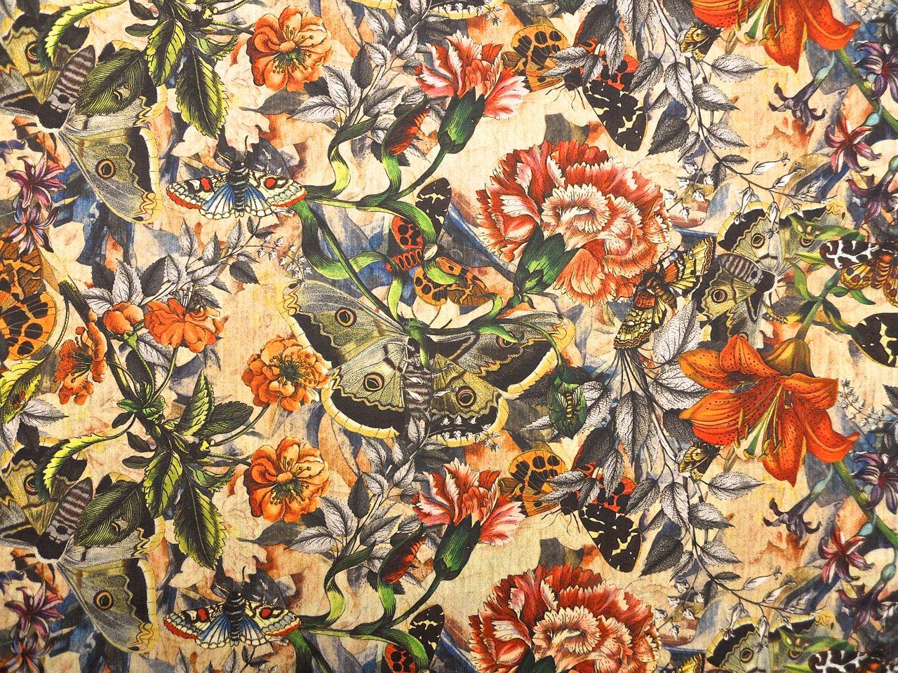 Printed Silk Chiffon With Matching Charmeuse0