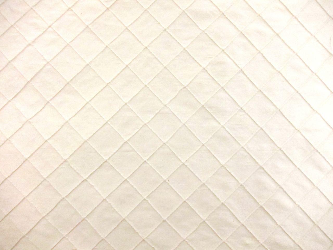 Tucked Silk Shantung0