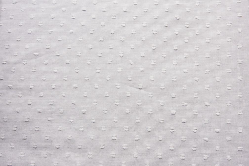 Dotted Cotton in White0