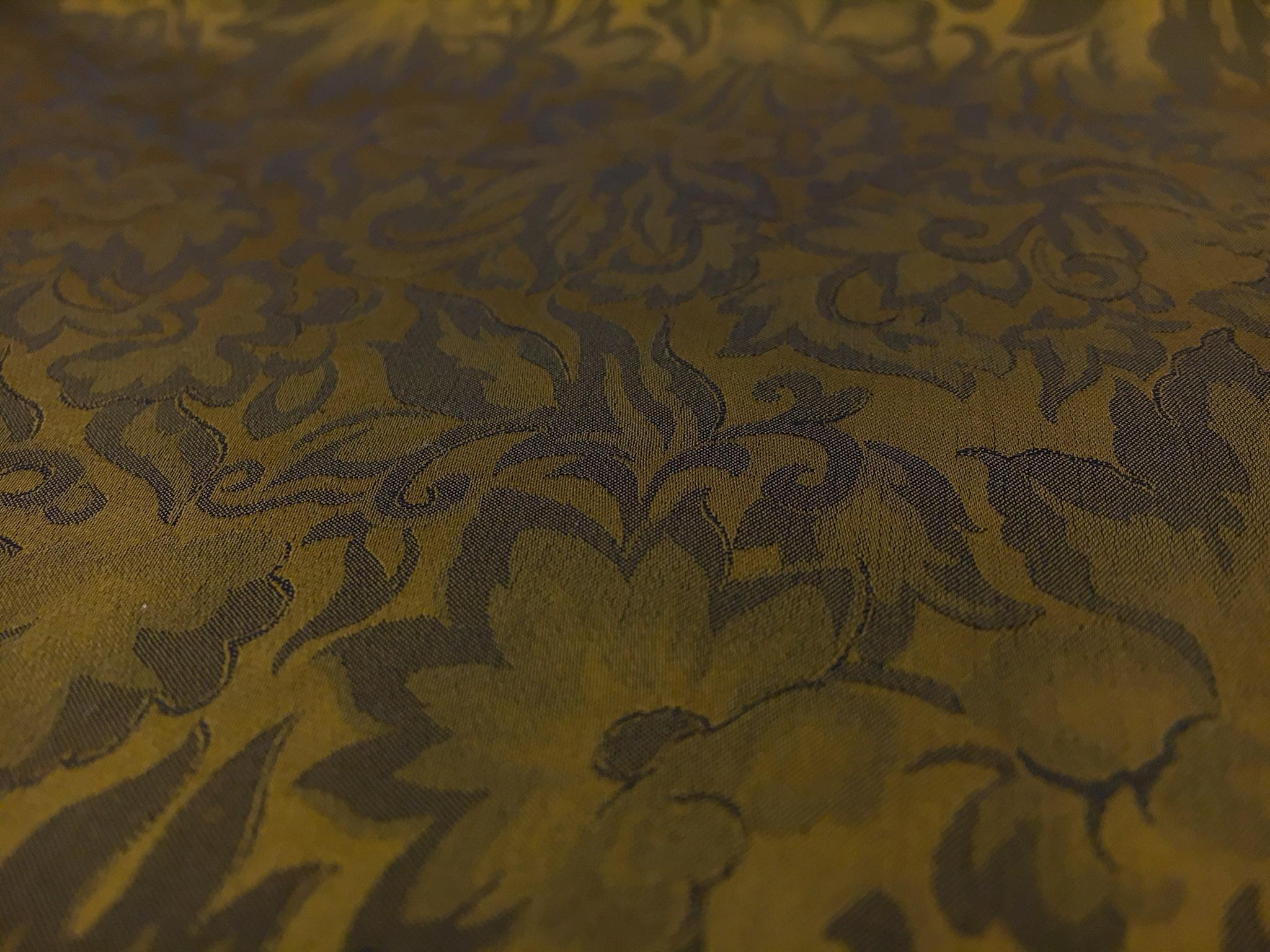 Silk Jacquard0