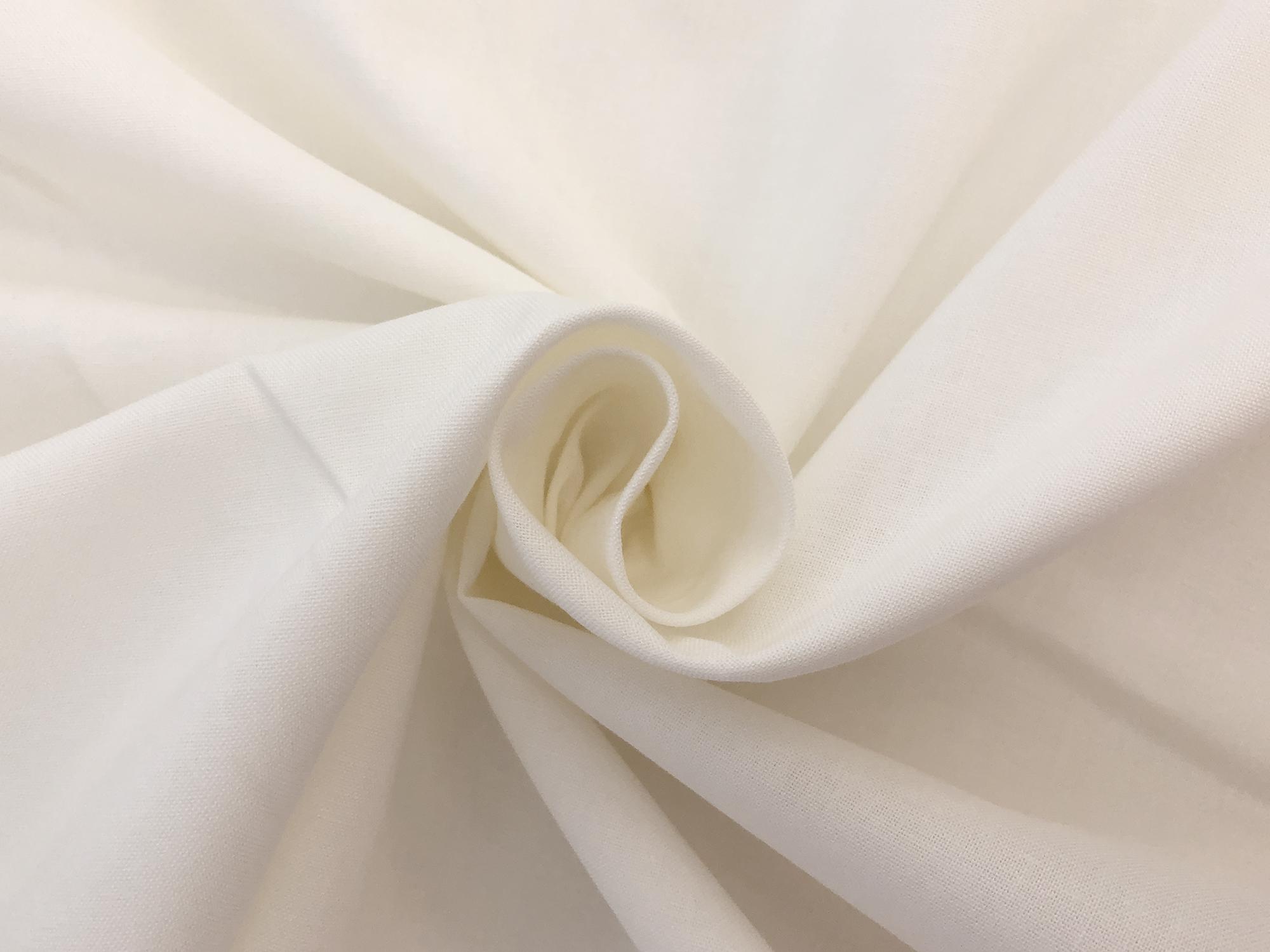 Extra Wide Kona Cotton in Bone1