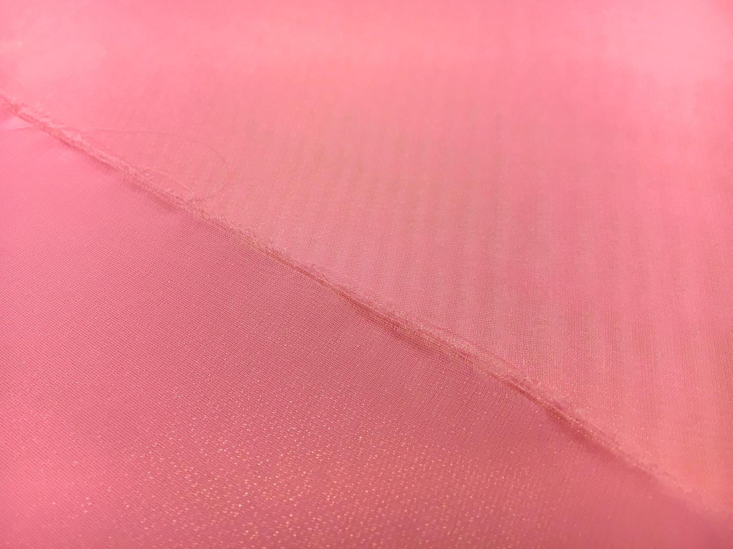 Microfiber Gold Metallic Chiffon in Bubblegum Pink1