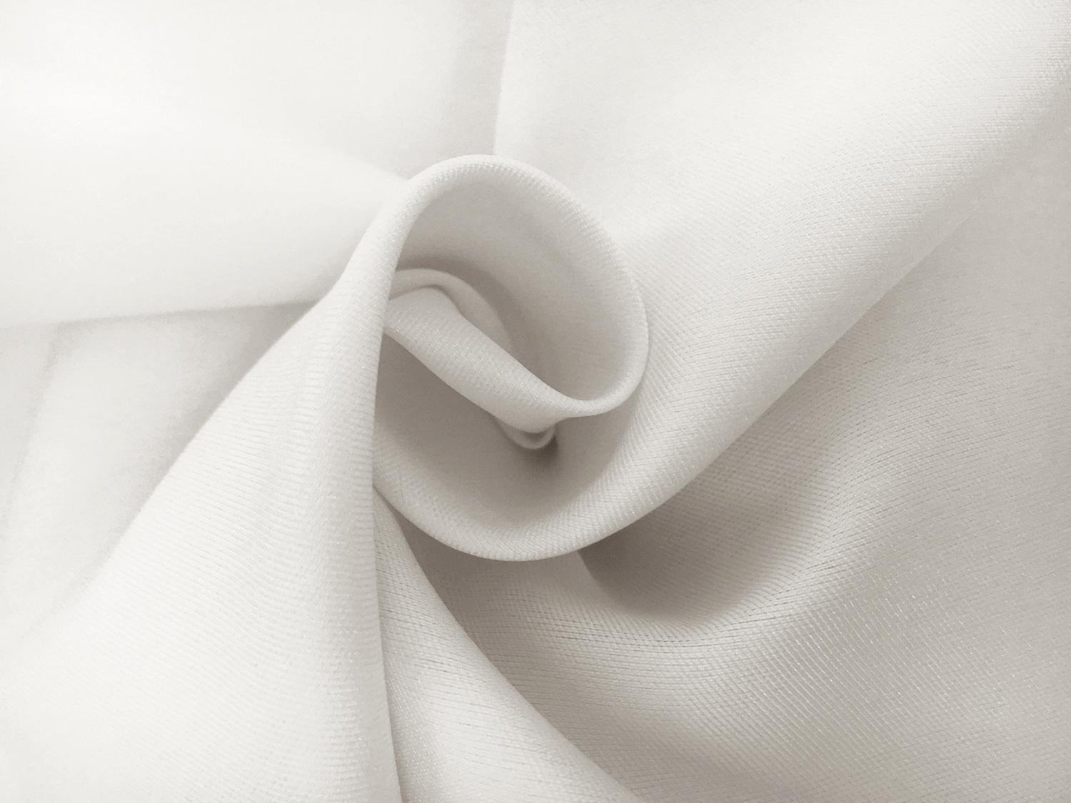 Polyester Mikado in Diamond White1