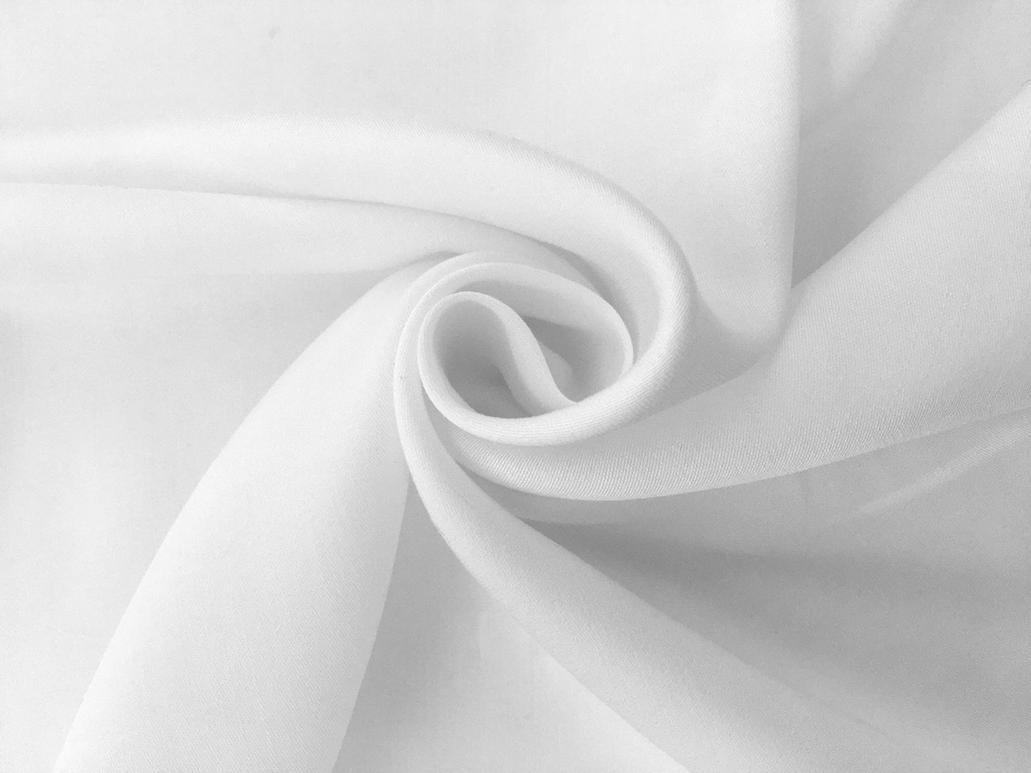Viscose Batiste in White1