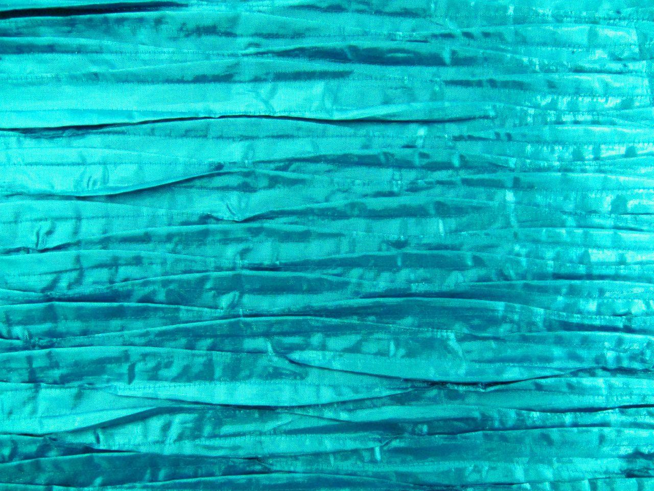 Metallic Tucked Silk Shantung0