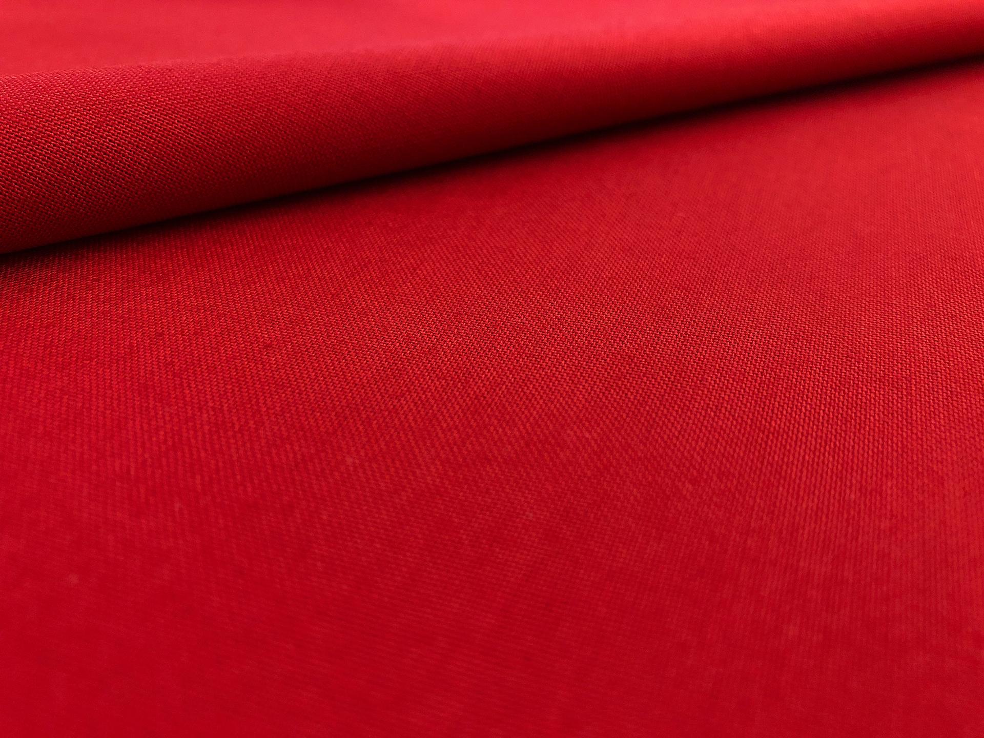 Extra Wide Kona Cotton in Rich Red0