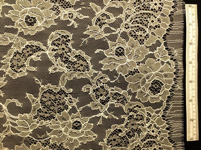 Chantilly Lace0