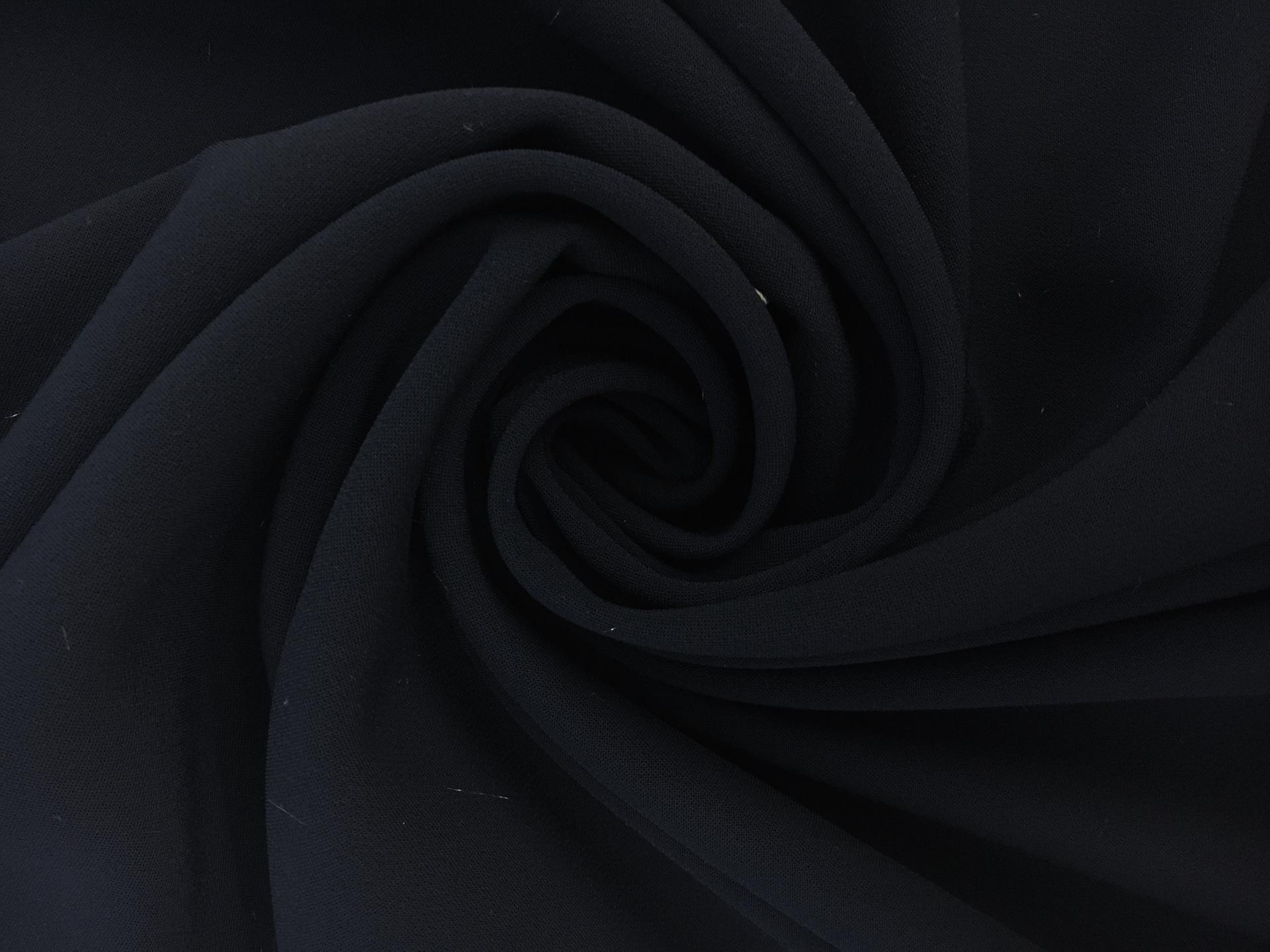 Polyester Stretch Crepe in Midnight Navy0