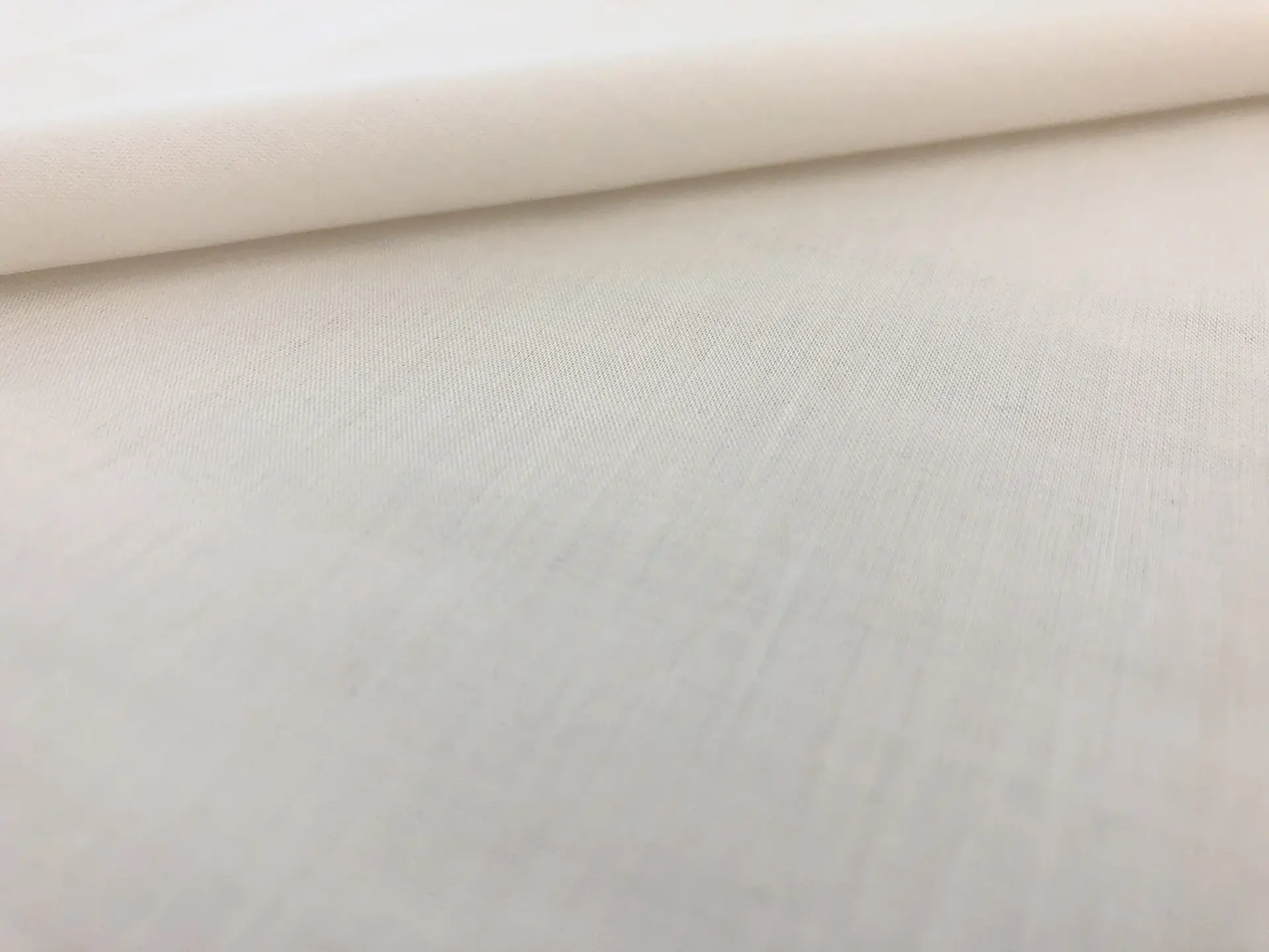 Natural Organic Cotton Batiste0