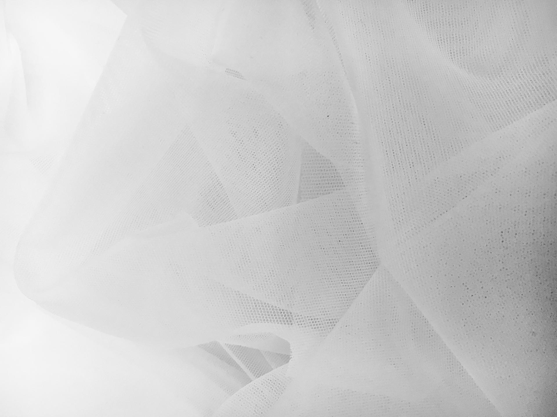 Italian Stretch Nylon Illusion in Bianco0