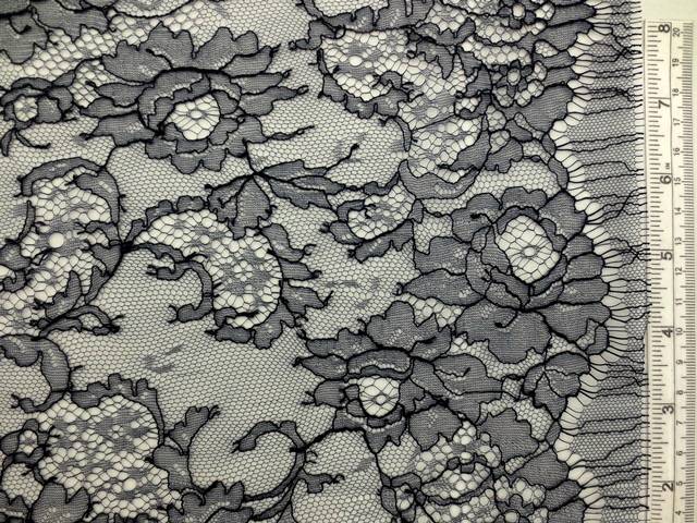 Chantilly Lace0