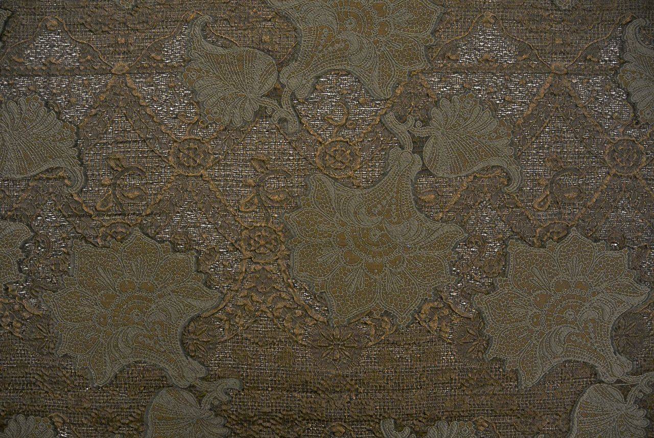Silk Blend Organza Cloqué0