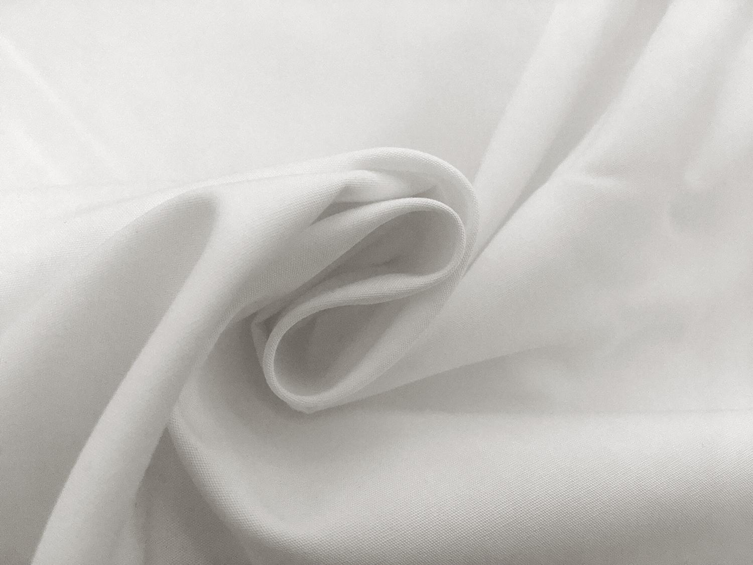 Japanese Cotton Poplin in Off White1