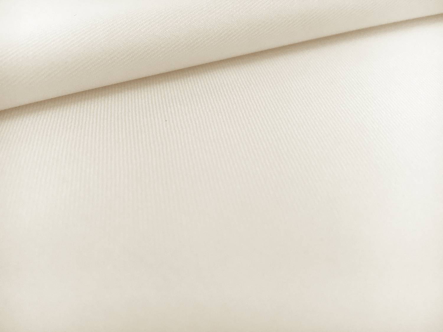 Italian Stretch Wool Super 160s in Ivory0