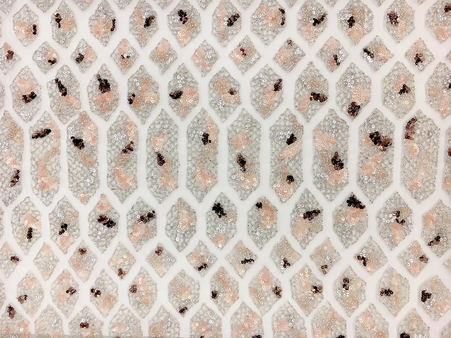 Beaded Illusion with Scale Like Pattern0