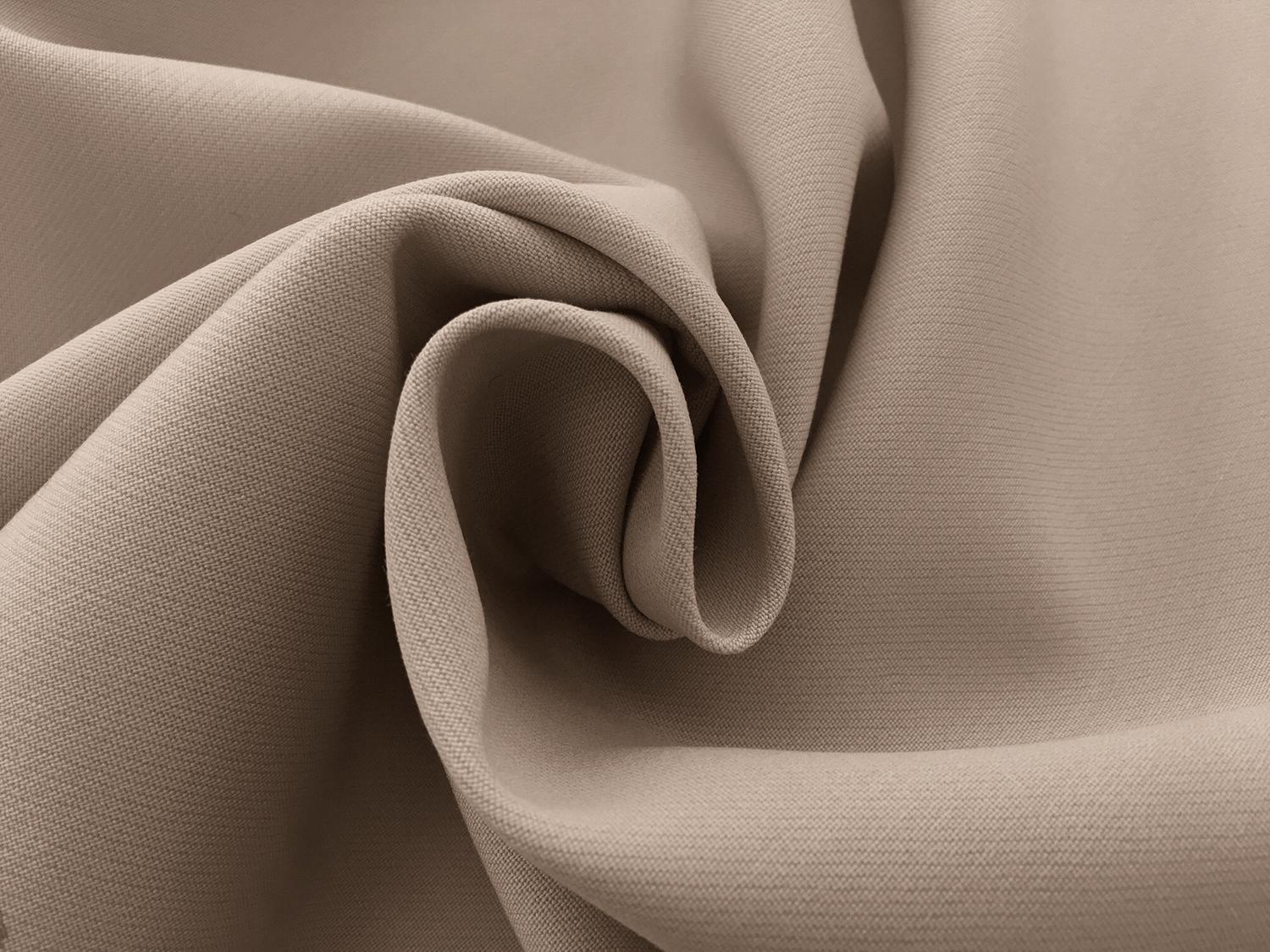 Italian Wool Satin Faille in Oyster1