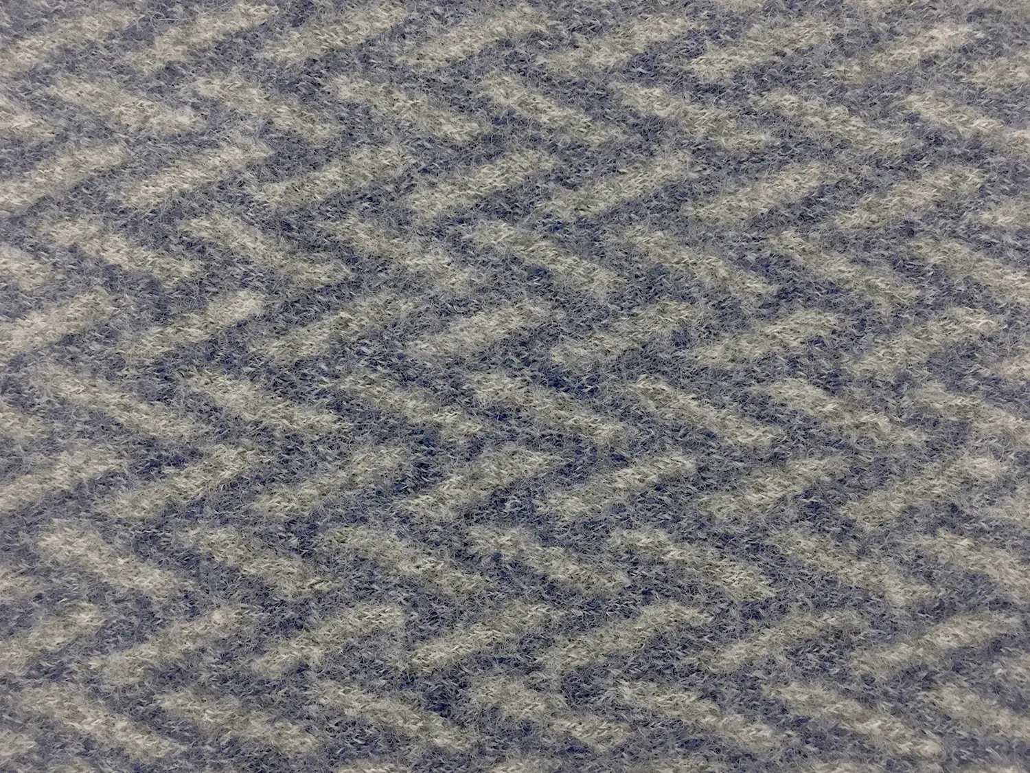 Virgin Wool Knit Herringbone0