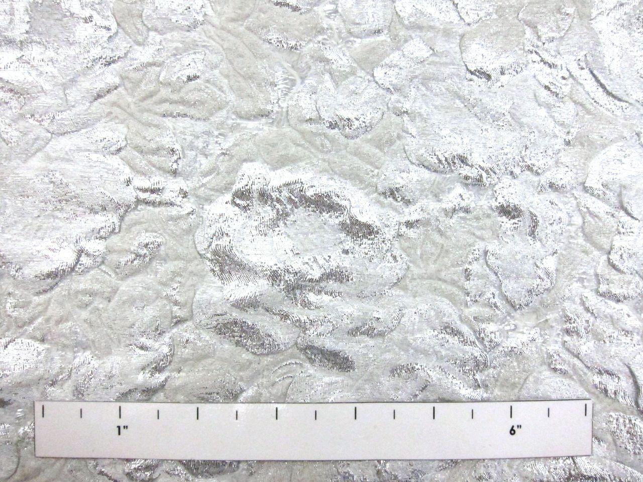 Silk Blend Metallic Cloqué1