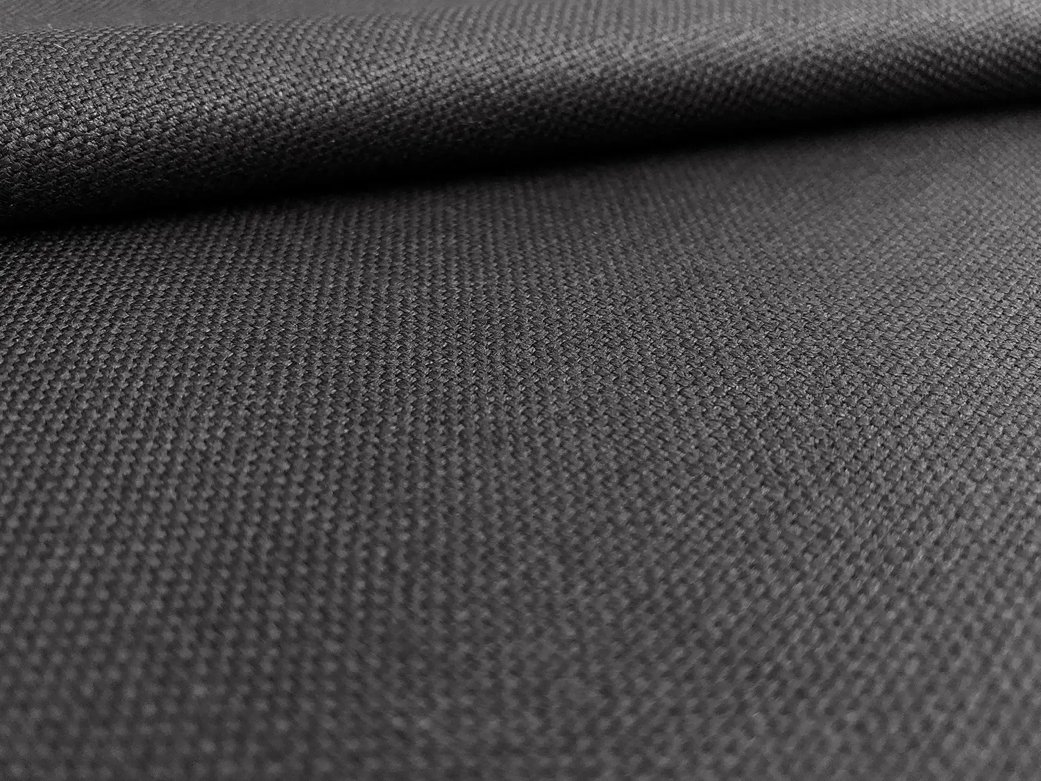 Italian Silk and Wool Suiting in Gunmetal0