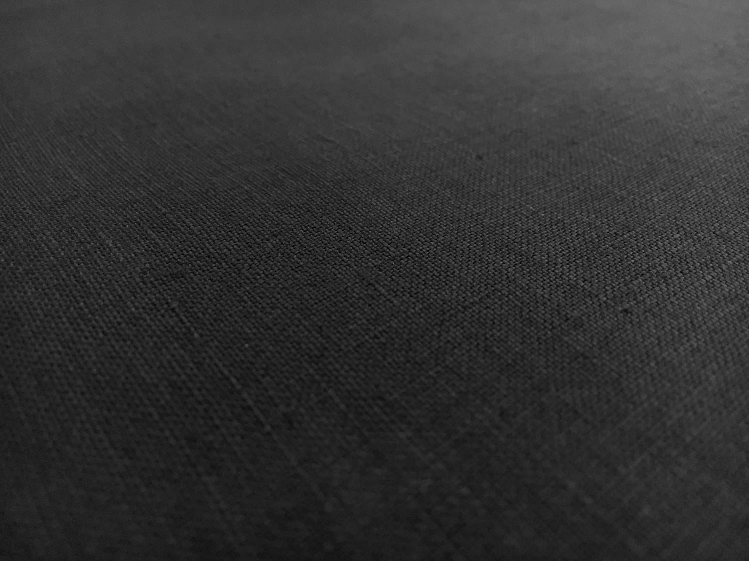 Soft Handkerchief Linen in Black0