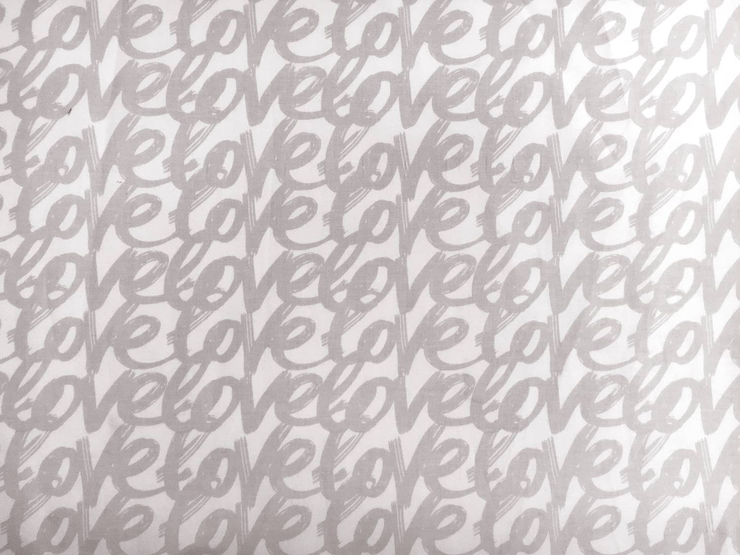 Cotton Broadcloth Love Print0