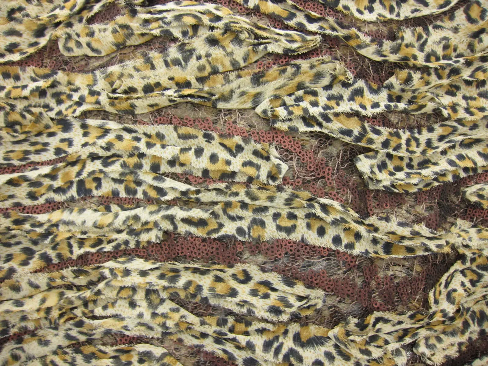 MESH WITH SEQUINS AND CHIFFON0