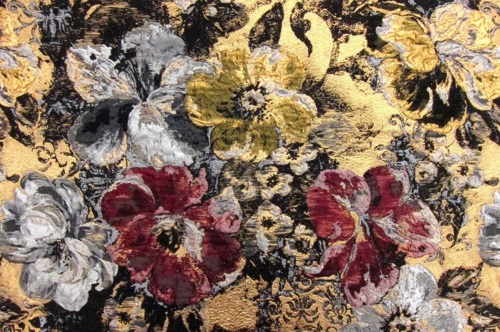 Silk Blend Metallic Cloqué0