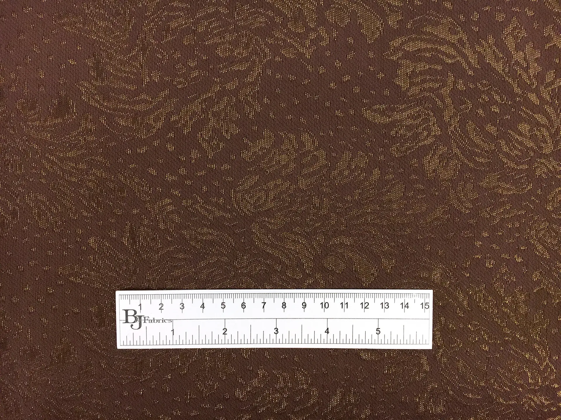 Metallic Jacquard with Light Floral Motifs1