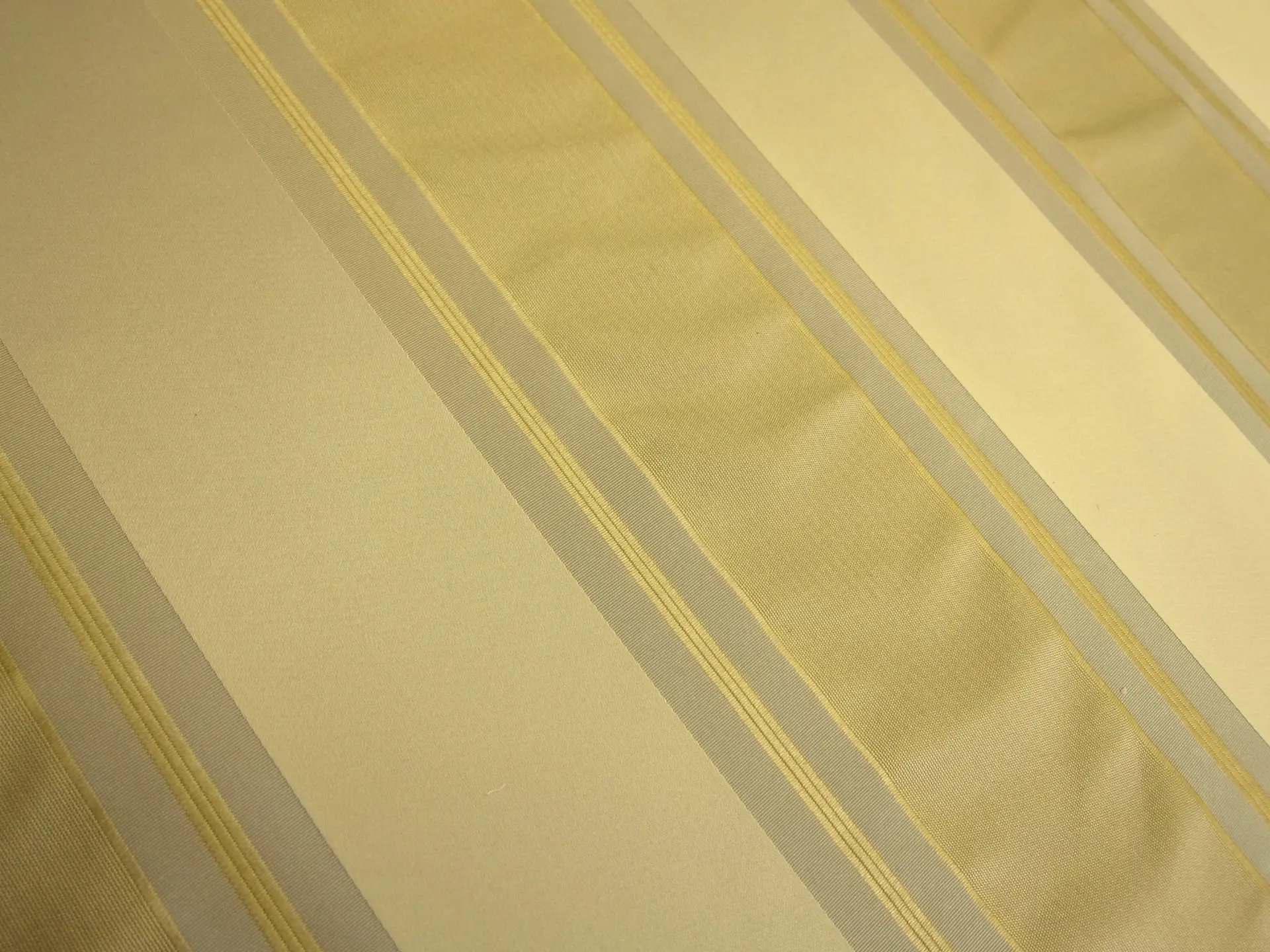 Satin Striped Heavy Silk Gros2