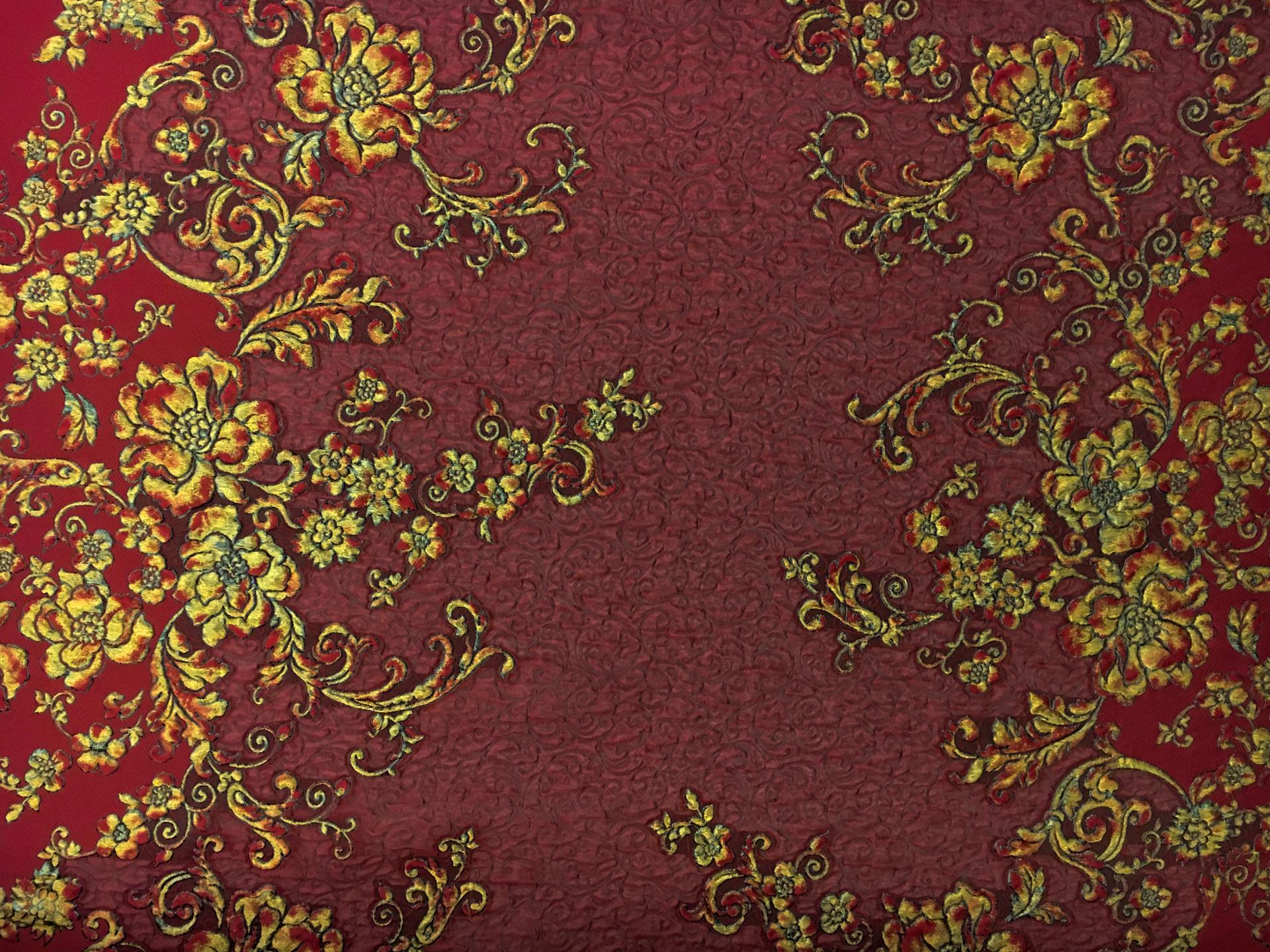 Swiss Silk Bend Cloque with Floral Filigree0