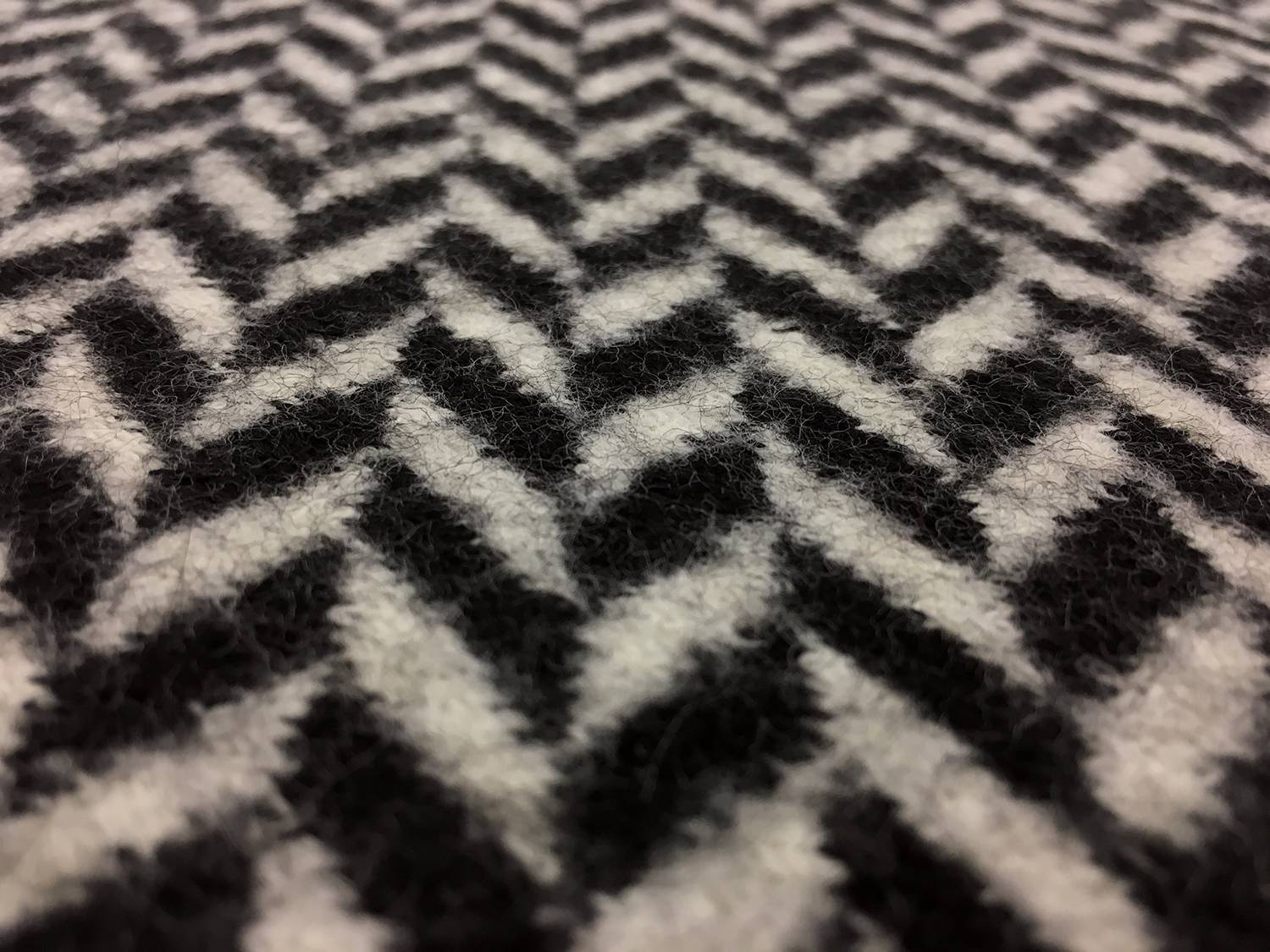Virgin Wool Felted Knit Herringbone2