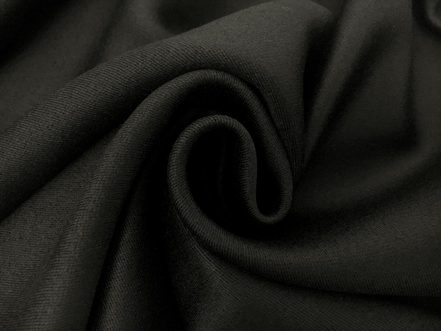 English Heavy Wool Satin in Forrest Green1