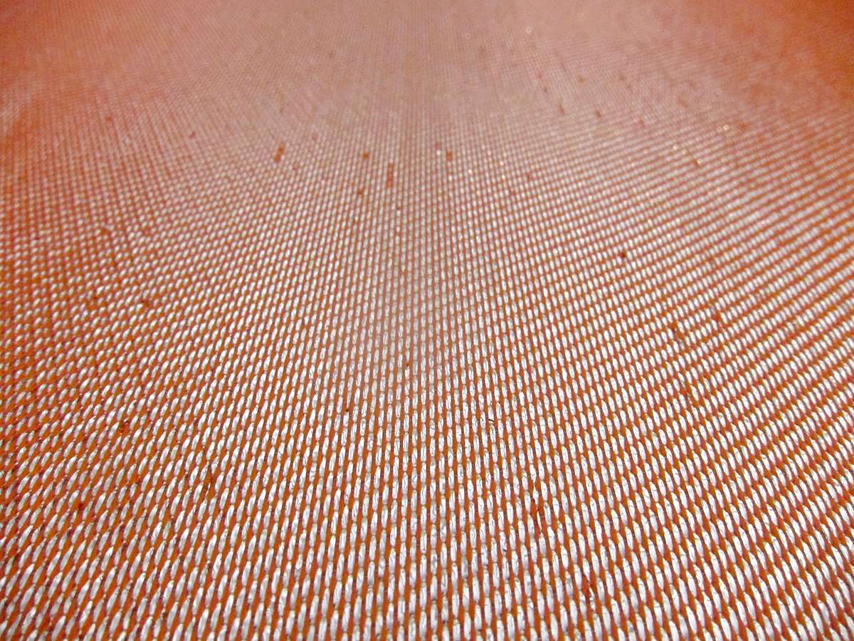 Metallic Silk Peau D'ange0