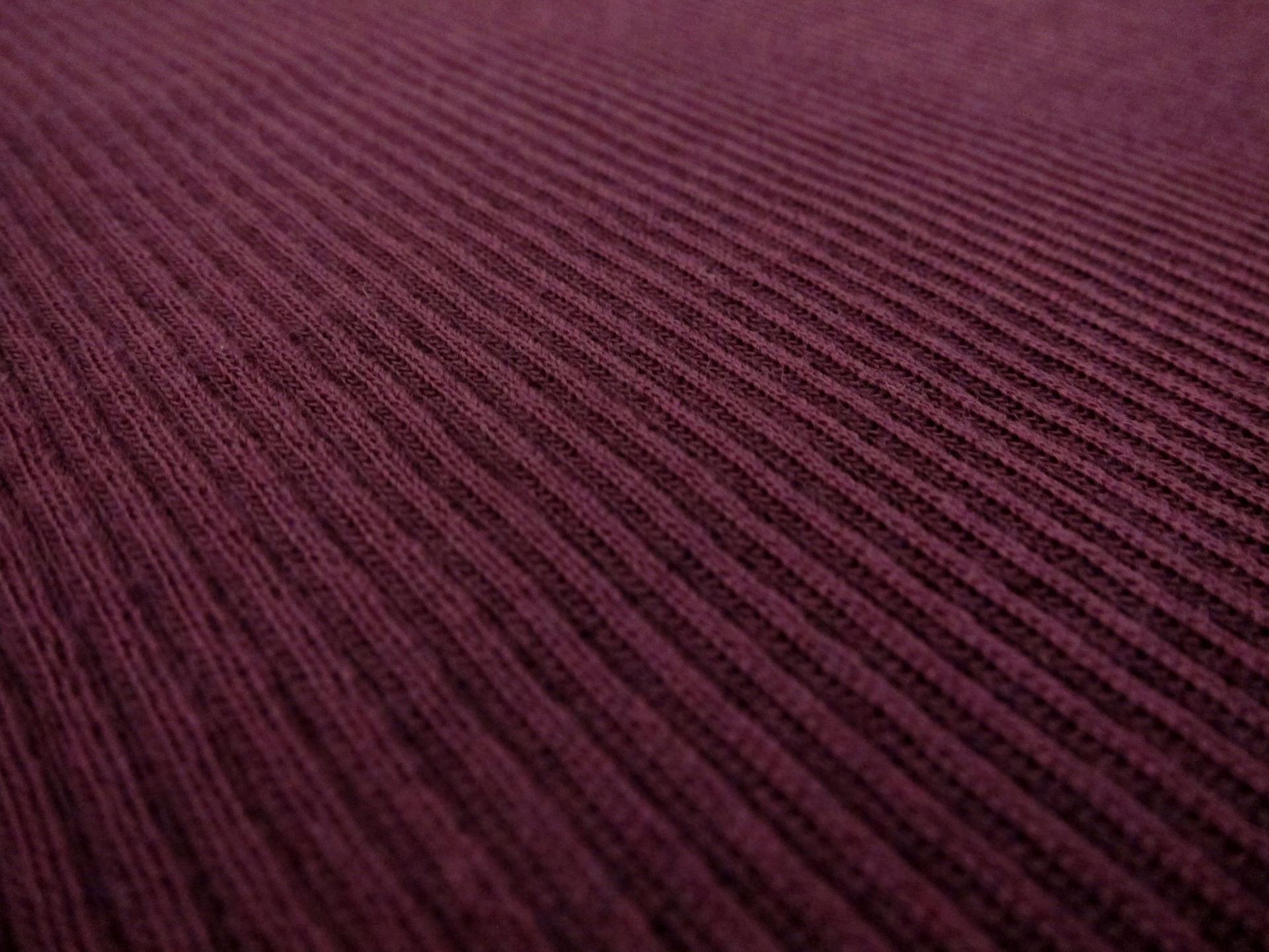 Virgin Wool Rib Knit in Grape2