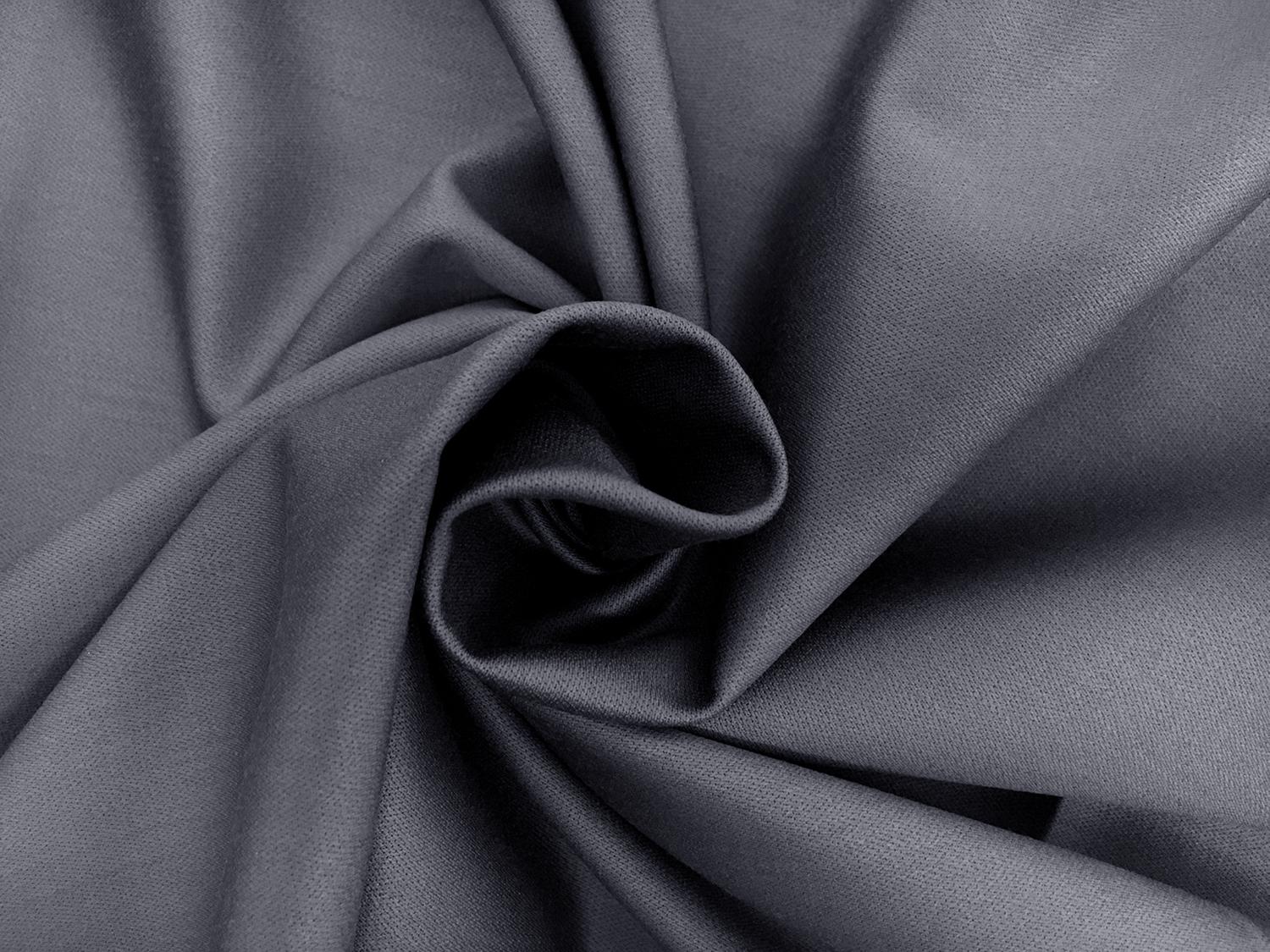 Italian Super 130s Wool Satin in Grigio Chiaro1