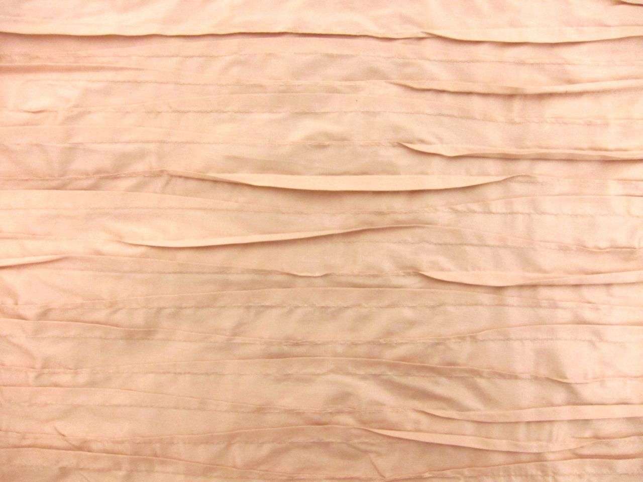 Tucked Silk Shantung0