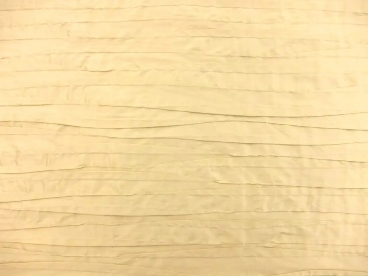 Tucked Silk Shantung0
