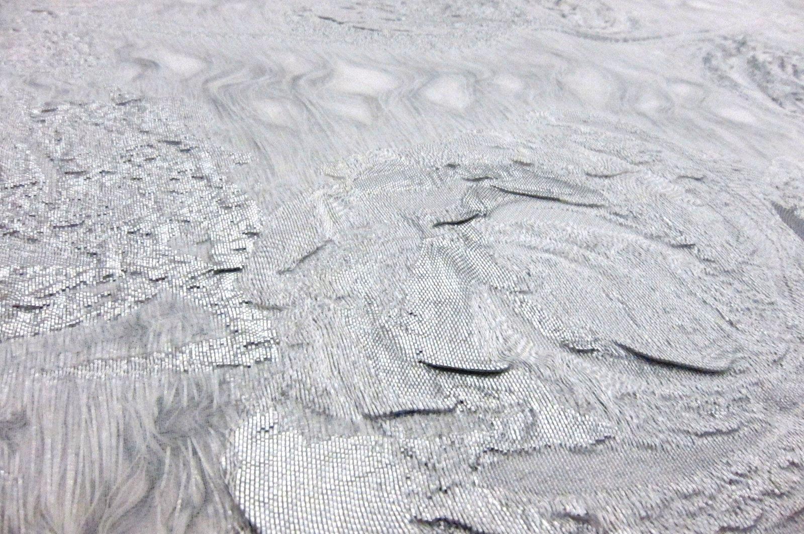 Silk Blend Metallic Cloqué2