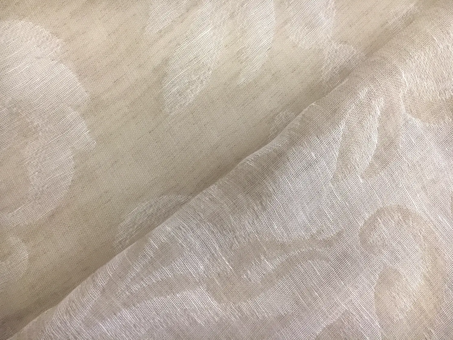 Poly Linen Double Gauze Filigree Damask in Natural4