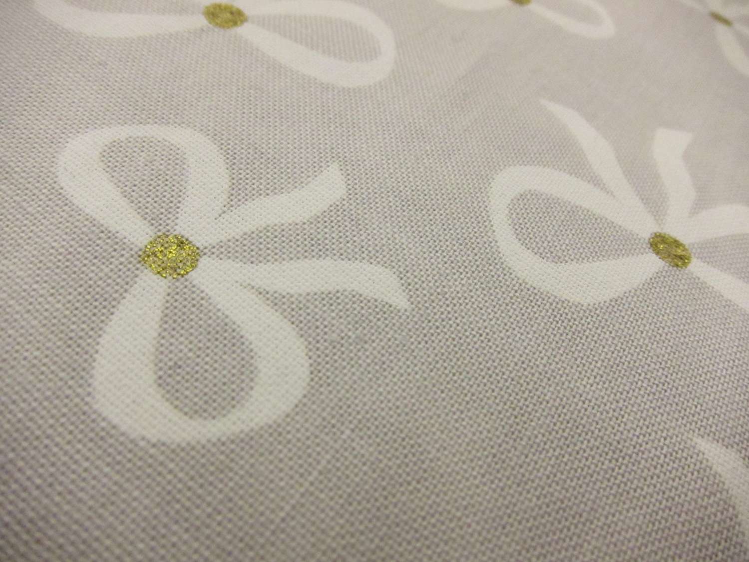 Cotton Broadcloth Metallic Print0