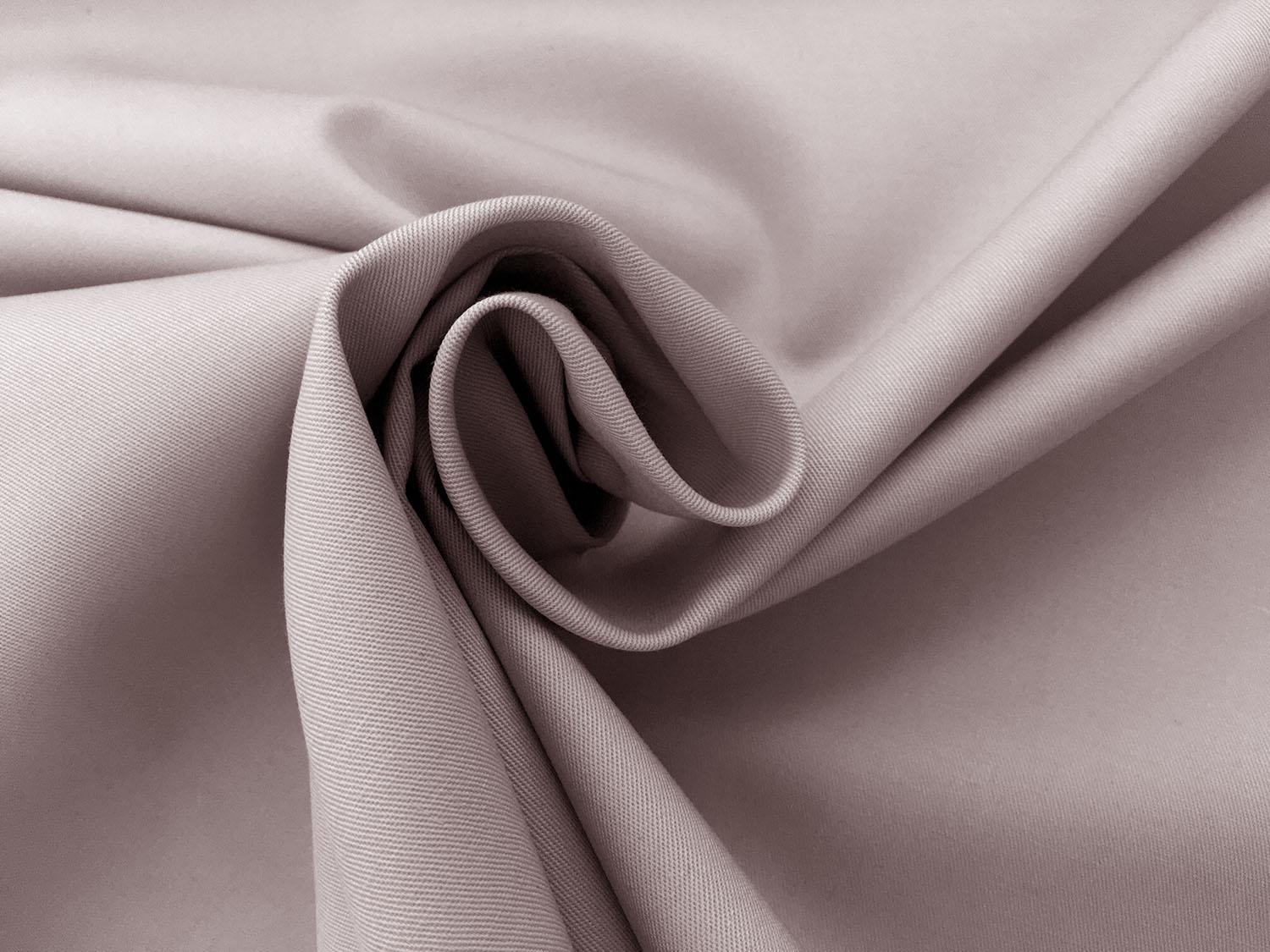 Combed Cotton Fineline Twill in Lavender1